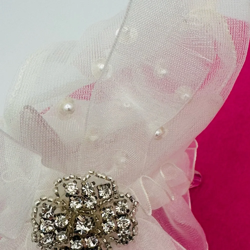 Vintage Bridal Gloves Ruffle & Faux Pearls